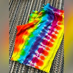 Peace frogs Sz m sweat pants